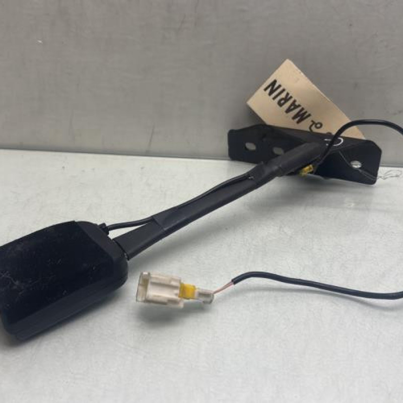 Attache ceinture avant gauche PEUGEOT 308 1 Photo n°1