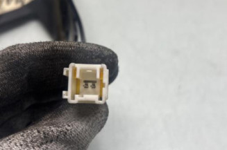 Attache ceinture avant gauche PEUGEOT 308 1