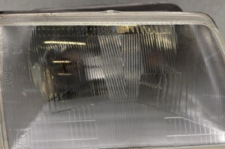 Optique avant principal droit (feux)(phare) PEUGEOT 205 Photo n°1