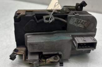 Serrure avant droit PEUGEOT 206 Photo n°1