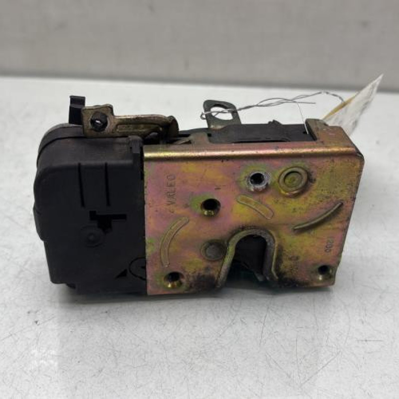 Serrure avant droit PEUGEOT 206 Photo n°4