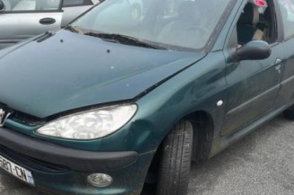 Serrure avant droit PEUGEOT 206