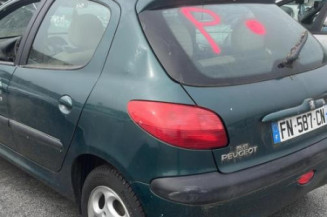 Serrure avant droit PEUGEOT 206