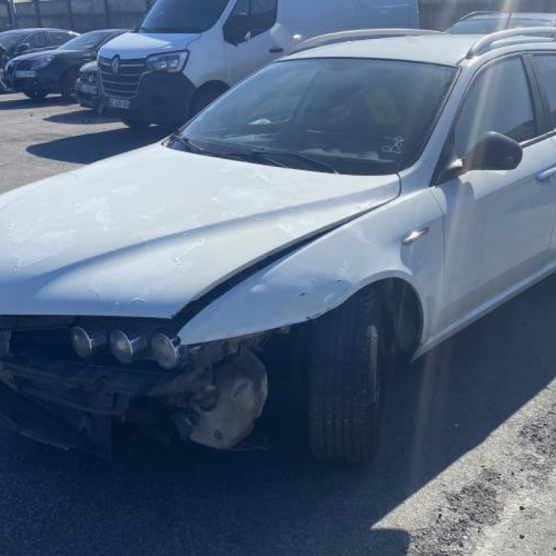 Moteur essuie glace avant ALFA ROMEO 159 Photo n°6