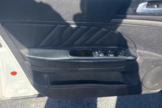 Serrure avant droit ALFA ROMEO 159