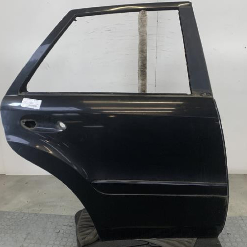 Porte arriere droit MERCEDES CLASSE M 164 Photo n°1