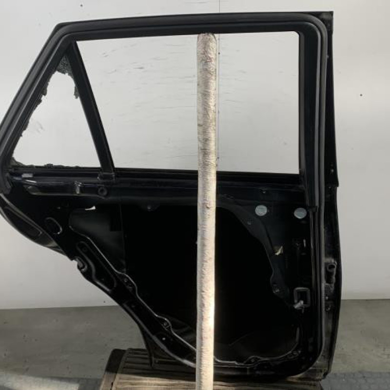 Porte arriere gauche MERCEDES CLASSE M 164 Photo n°4