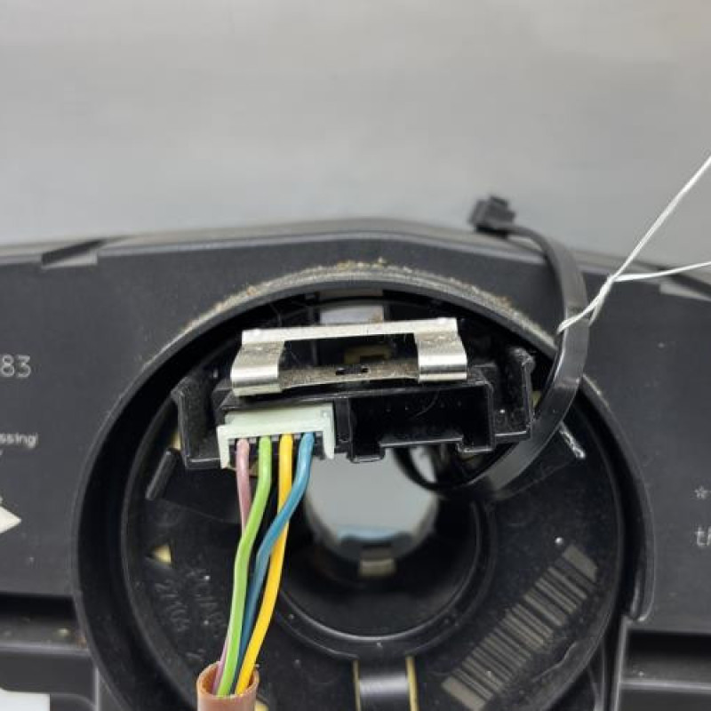 Com (Bloc Contacteur Tournant+Commodo Essuie Glace+Commodo Phare) OPEL CORSA D Photo n°3