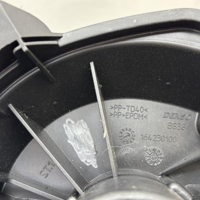 Pulseur d'air OPEL CORSA D Photo n°3