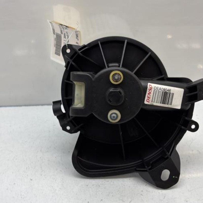 Pulseur d'air OPEL CORSA D Photo n°5