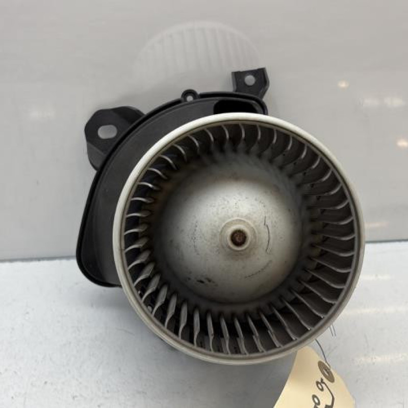 Pulseur d'air OPEL CORSA D Photo n°6