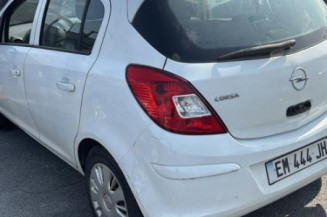 Serrure arriere droit OPEL CORSA D
