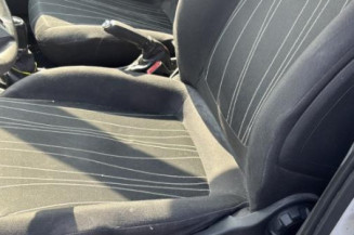 Serrure arriere droit OPEL CORSA D