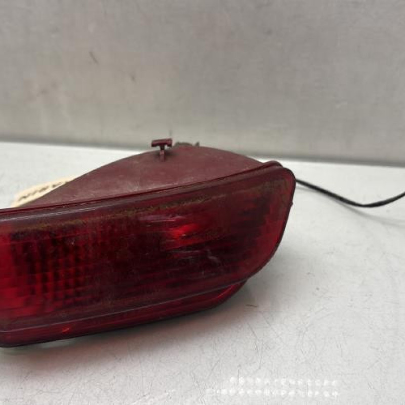 Anti brouillard arriere gauche CITROEN C4 1 Photo n°1