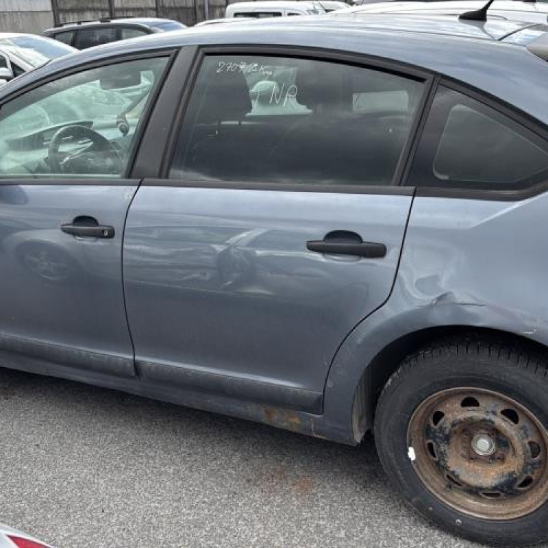 Anti brouillard arriere gauche CITROEN C4 1 Photo n°9