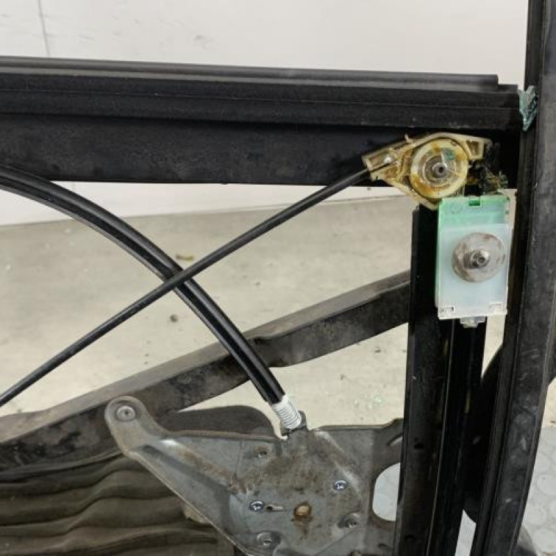 Leve vitre electrique avant droit AUDI A3 1 Photo n°3
