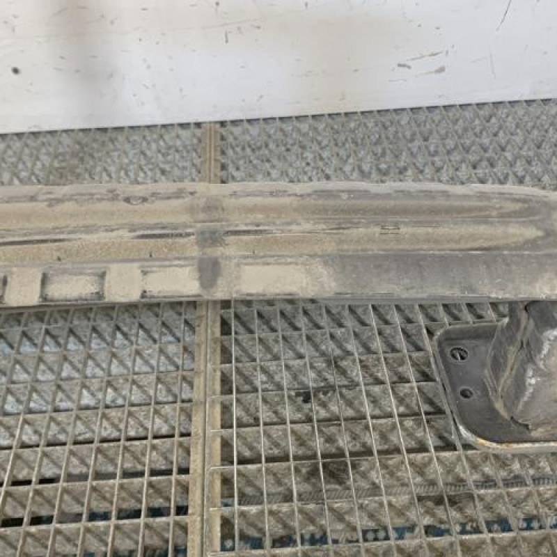 Renfort pare choc arriere (traverse) FORD FOCUS 3 Photo n°4