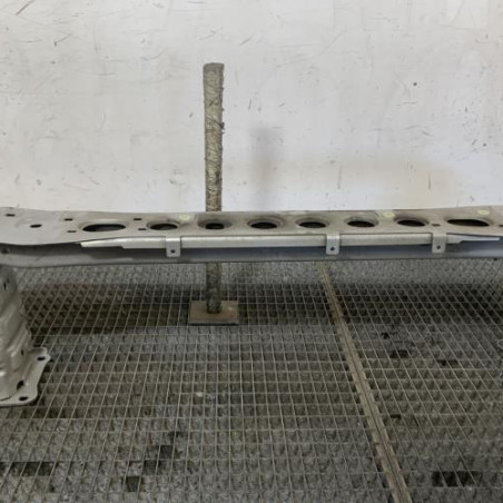 Renfort pare choc avant (traverse) FORD FOCUS 3 Photo n°1