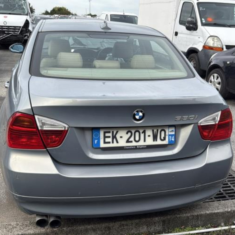 Porte avant droit BMW SERIE 3 E90 Photo n°11