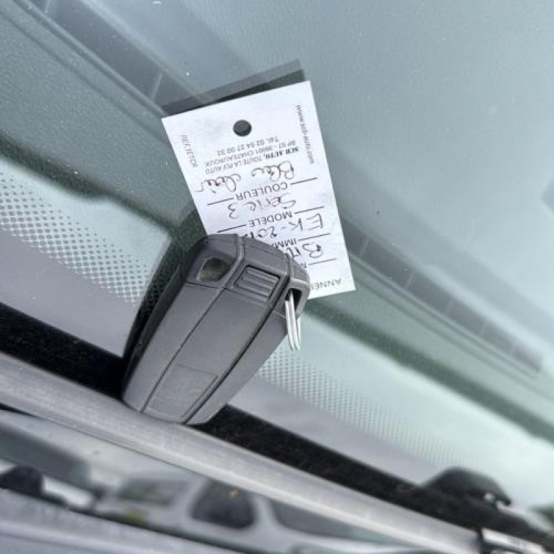 Porte avant droit BMW SERIE 3 E90 Photo n°15