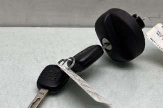 Bouchon de carburant PEUGEOT 307 Photo n°1