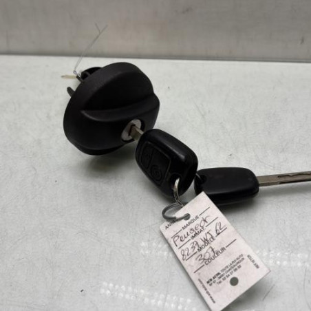 Bouchon de carburant PEUGEOT 307