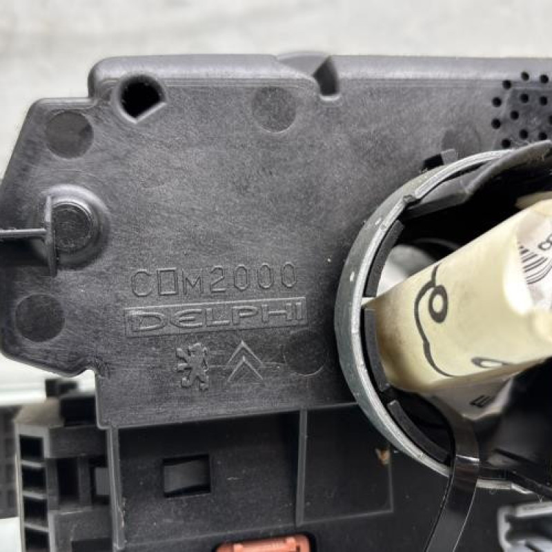 Com (Bloc Contacteur Tournant+Commodo Essuie Glace+Commodo Phare) PEUGEOT 307 Photo n°6