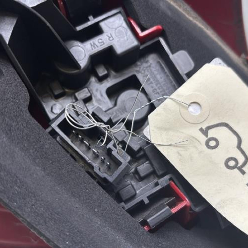 Feu arriere principal droit (feux) PEUGEOT 307 Photo n°3