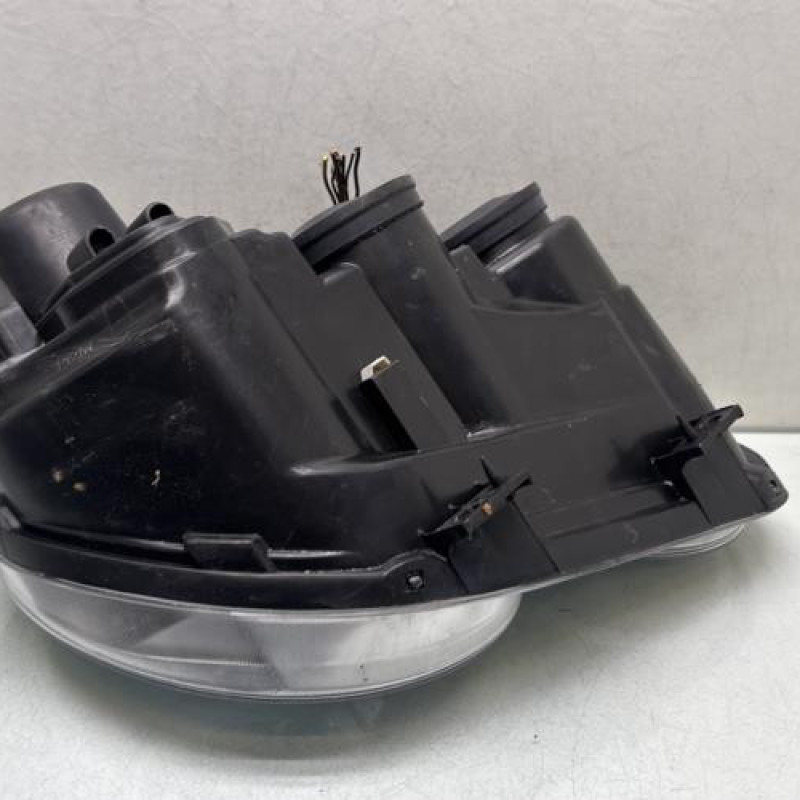 Optique avant principal gauche (feux)(phare) VOLKSWAGEN POLO 4 Photo n°4