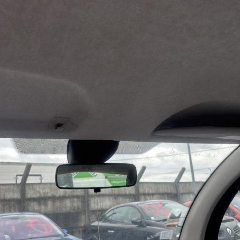 Renfort pare choc arriere (traverse) CITROEN C3 1 Photo n°20