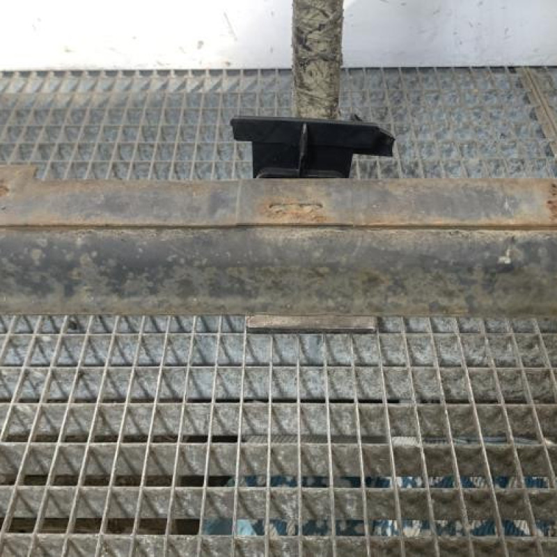 Renfort pare choc avant (traverse) CITROEN C3 1 Photo n°3