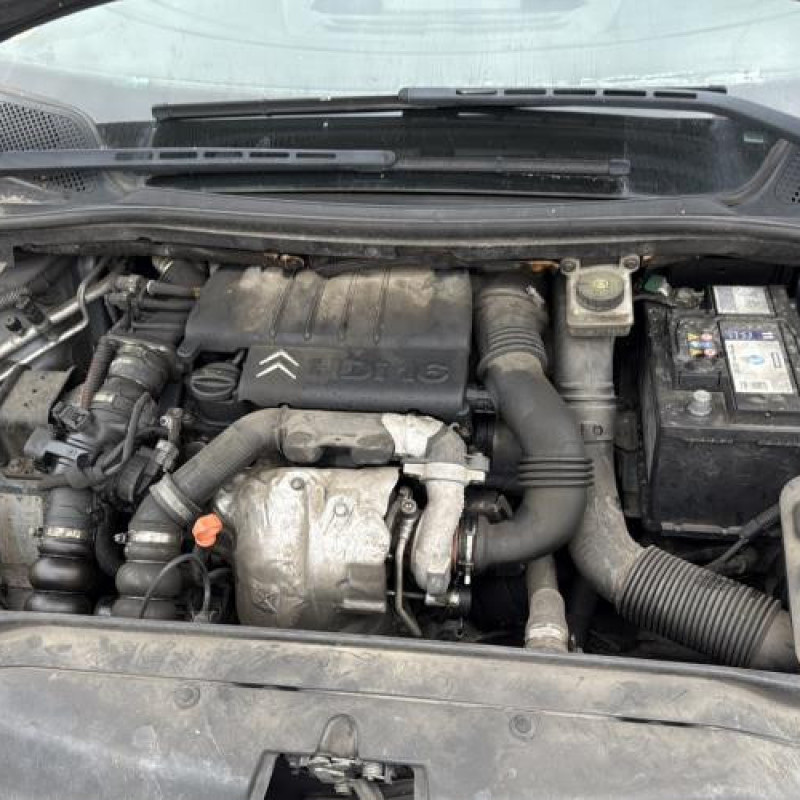 Feu arriere principal droit (feux) CITROEN C4 1 Photo n°16