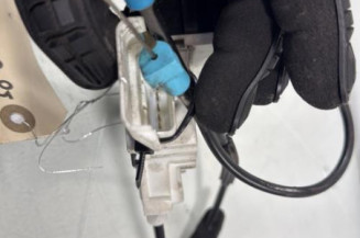 Serrure arriere droit CITROEN C4 1