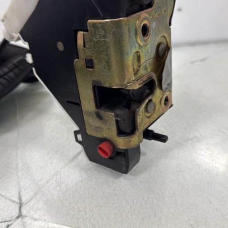 Serrure arriere gauche CITROEN C4 1