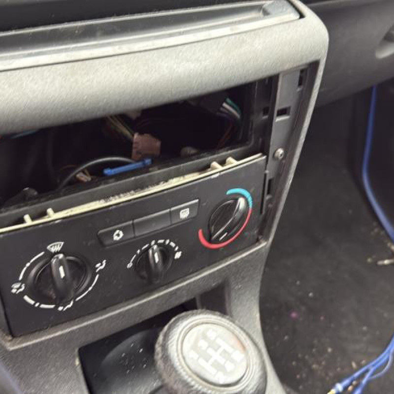 Aile avant gauche CITROEN C4 1 Photo n°14