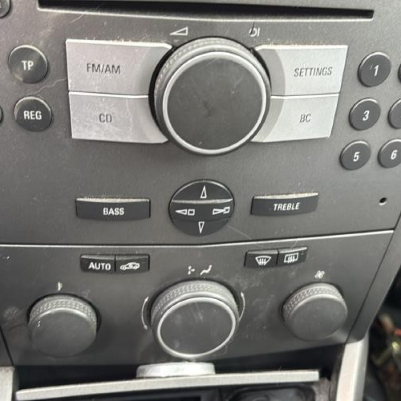 Pedale d'accelerateur OPEL ASTRA H Photo n°17