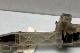 Poignee porte avant droit KIA RIO 3