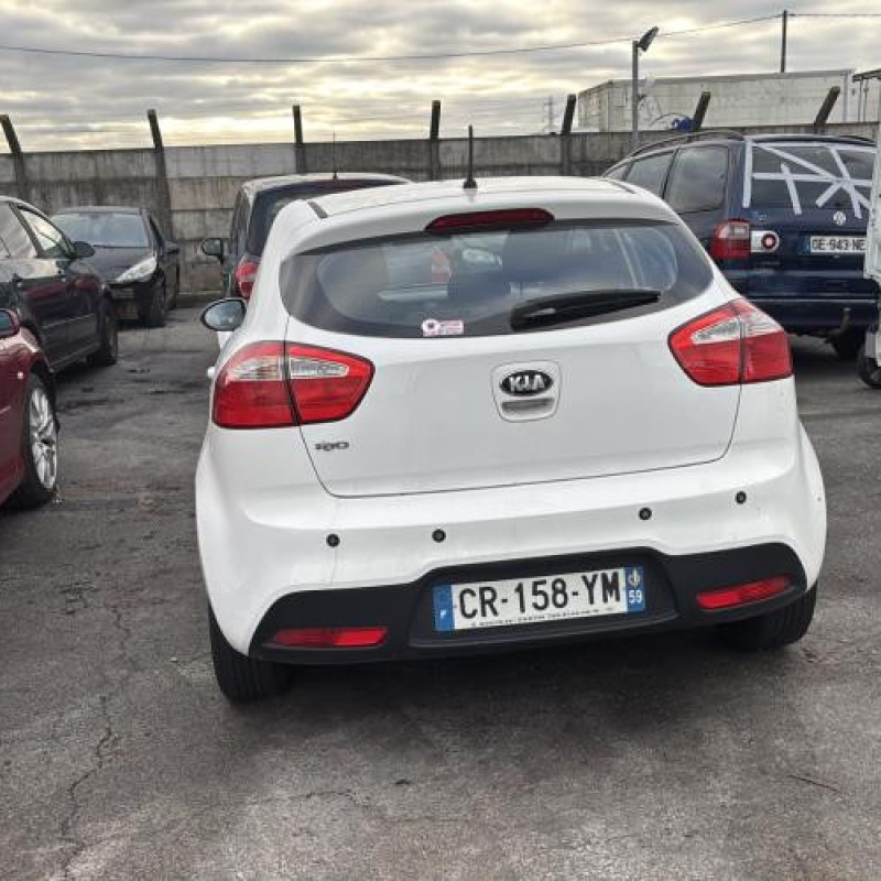 Poignee porte avant droit KIA RIO 3 Photo n°8