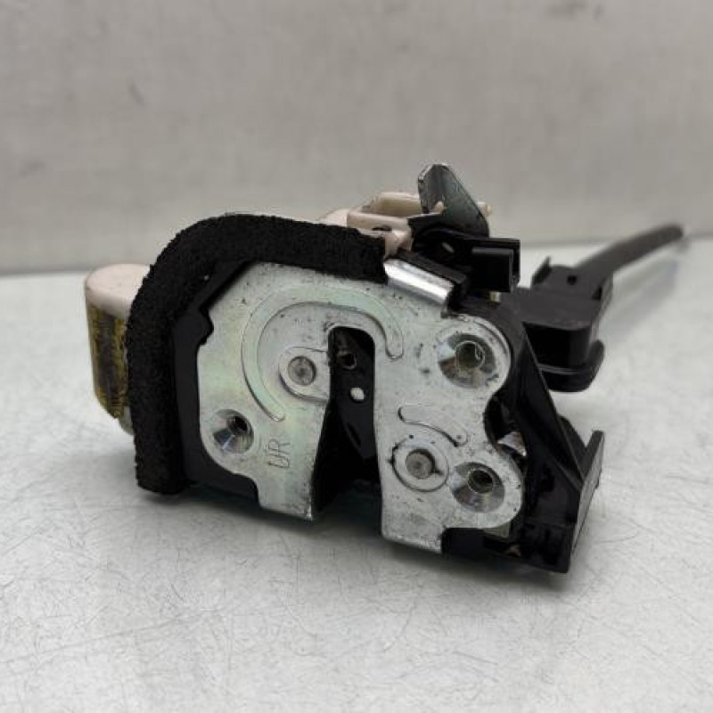 Serrure arriere droit KIA RIO 3 Photo n°1