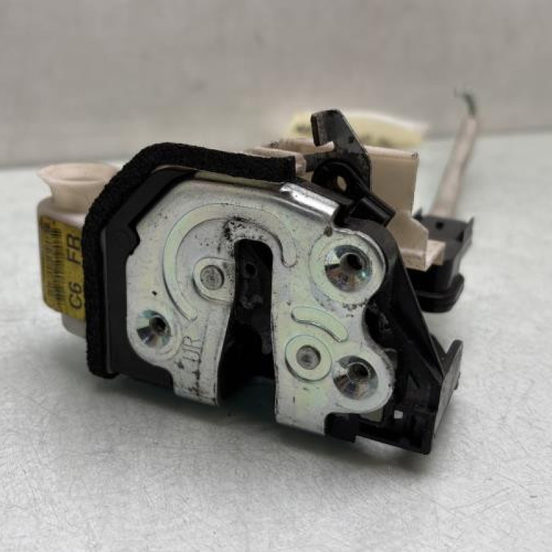 Serrure avant droit KIA RIO 3 Photo n°1