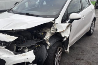 Serrure avant droit KIA RIO 3