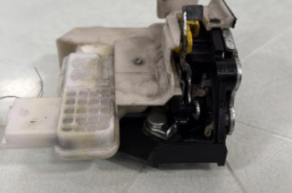 Serrure avant gauche KIA RIO 3