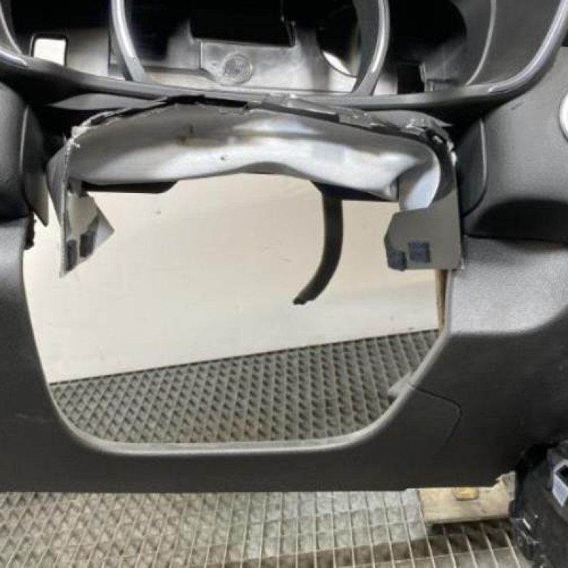 Planche de bord complete RENAULT KADJAR Photo n°8