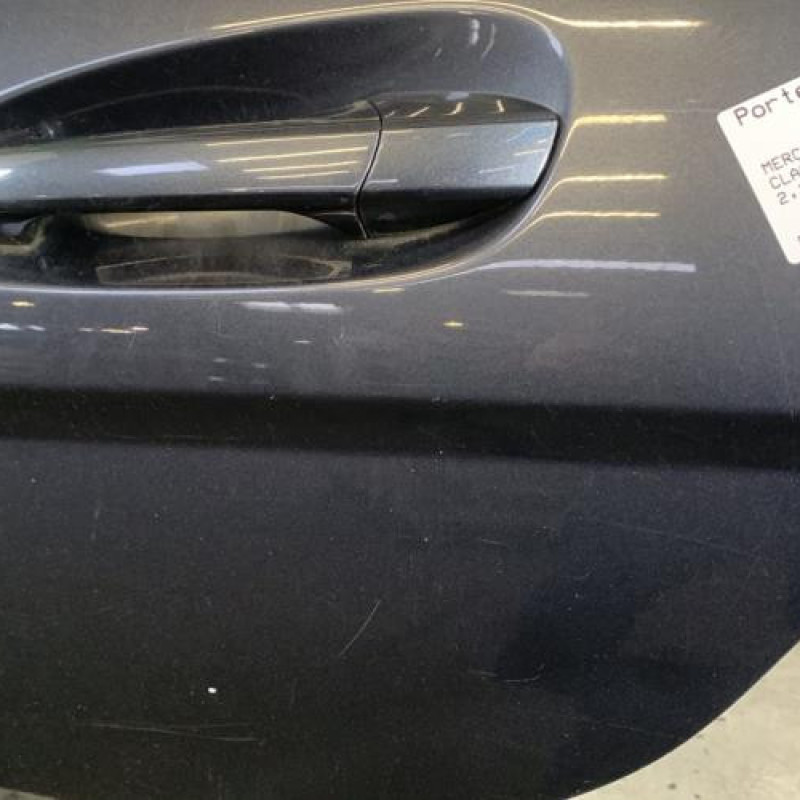 Porte arriere gauche MERCEDES CLASSE C 204 Photo n°4