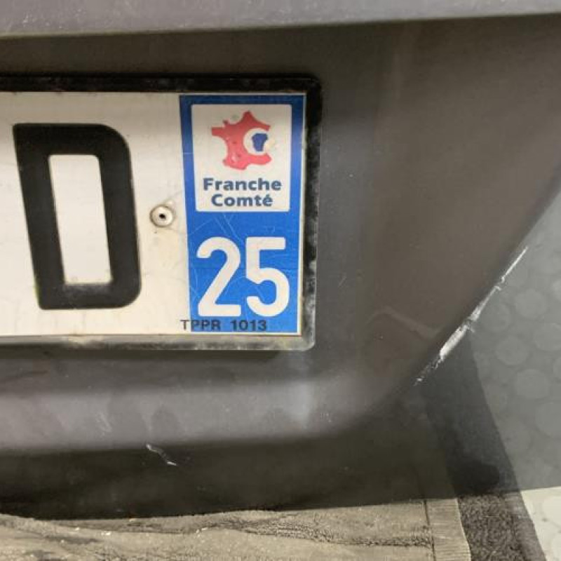 Malle/Hayon arriere BMW SERIE 5 E61 Photo n°3