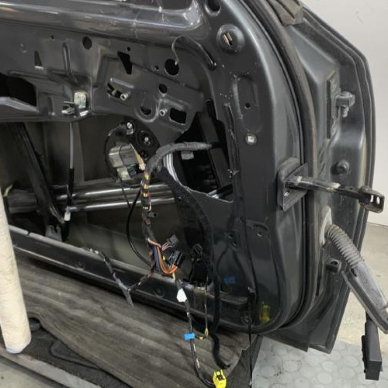 Porte avant gauche BMW SERIE 5 E60 Photo n°5