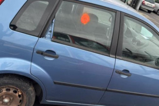 Malle/Hayon arriere FORD FIESTA 5