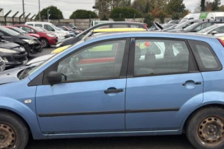 Porte avant droit FORD FIESTA 5