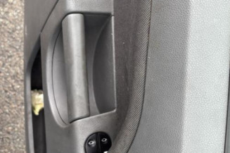 Porte avant droit FORD FIESTA 5