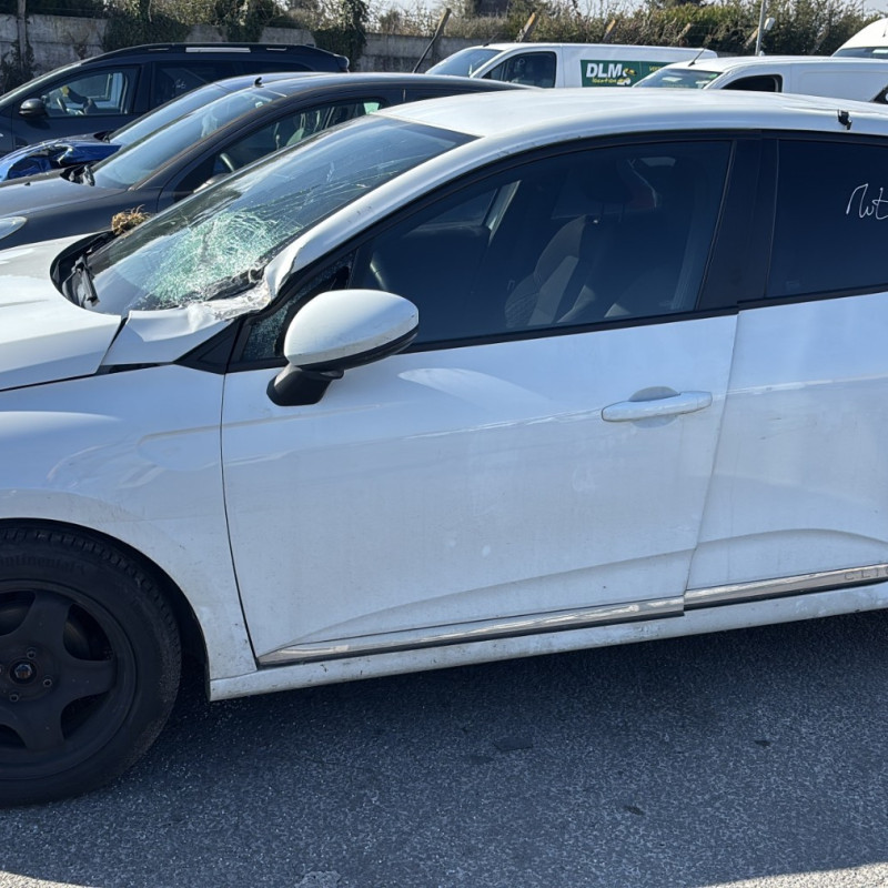 RENAULT CLIO 5 PHASE 1 1.0i - 12V SCE 65 Photo n°8